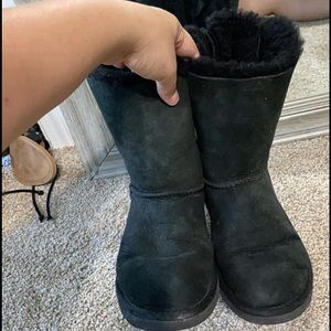 Black bow ugg boots